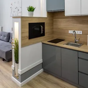  Апартаменты Doroshenko Street For 4 Guests